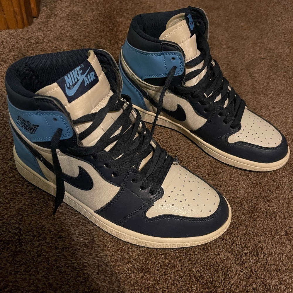 Nike Jordan 1 Retro High Obsidian